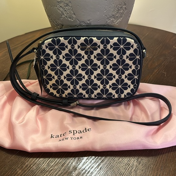 kate spade Handbags - NWT KATE SPADE FLORAL SIGNATURE MINI CAMERA CROSS BODY